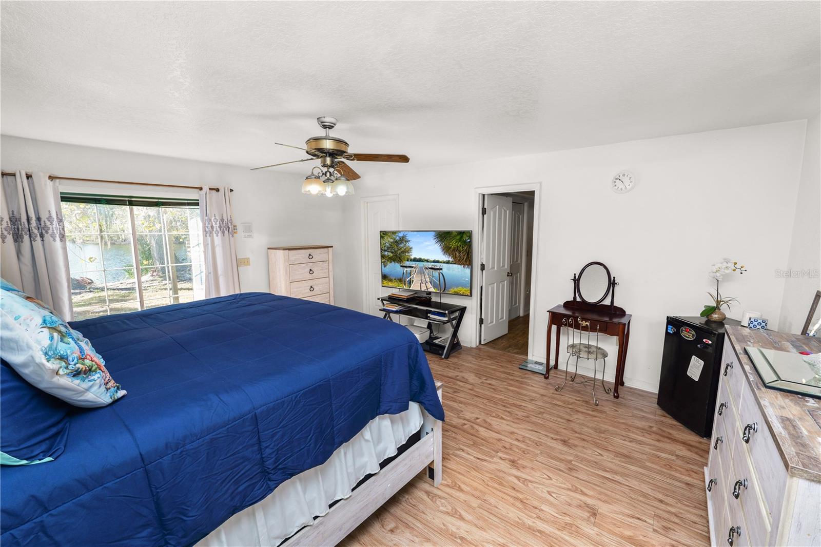 Image 35 of 100 For 109 4th Avenue