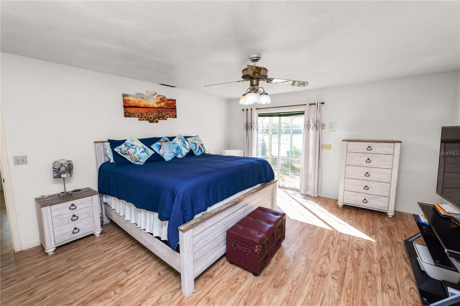 Image 36 of 100 For 109 4th Avenue