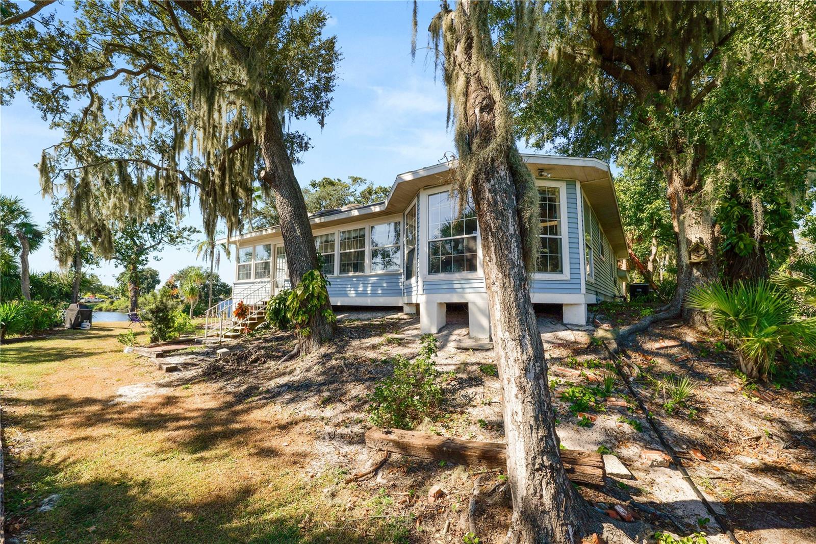 Image 62 of 100 For 109 4th Avenue