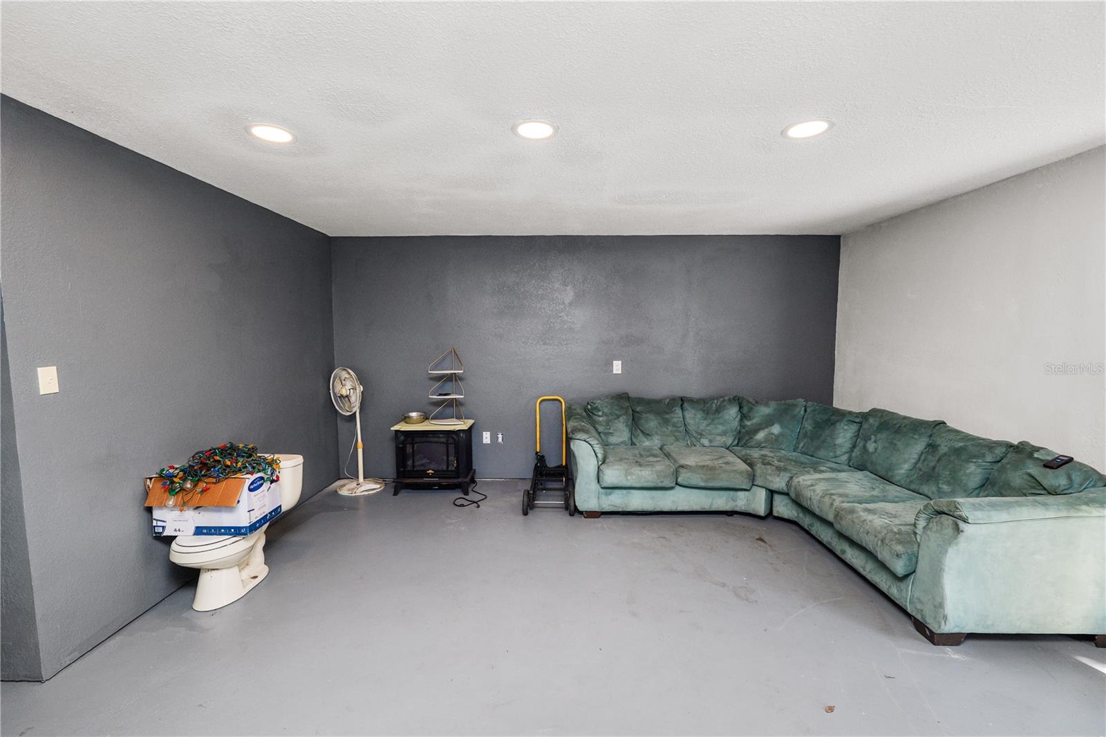 Image 66 of 100 For 109 4th Avenue