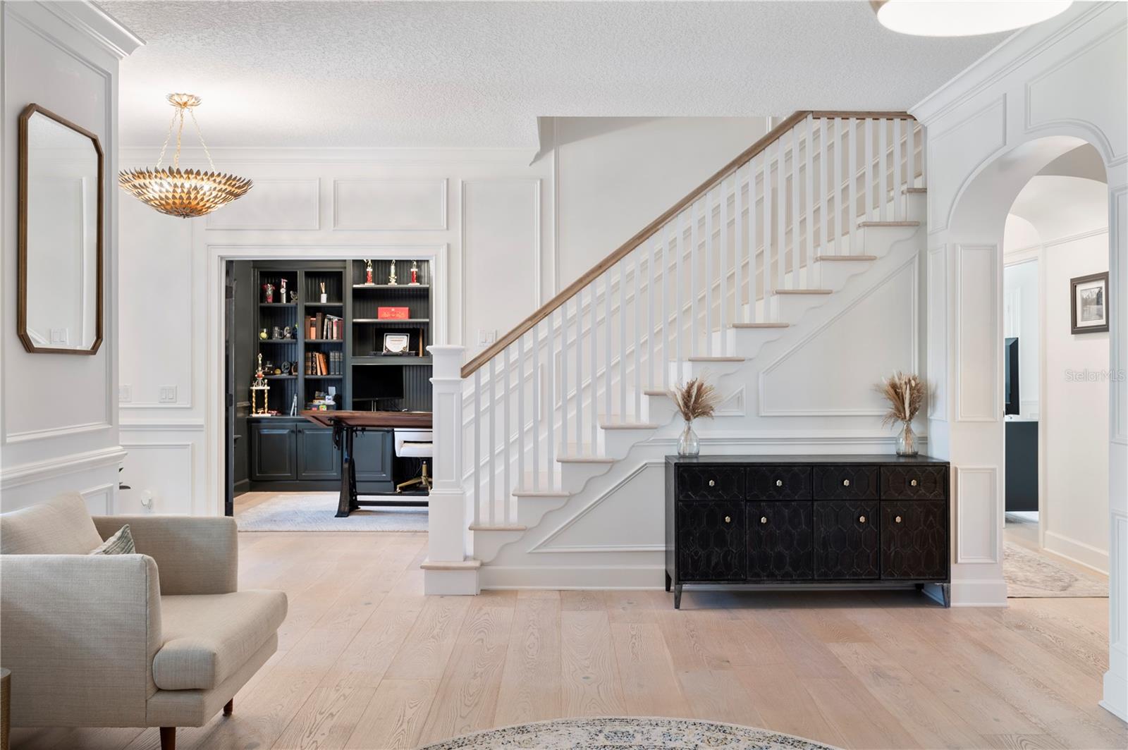 Image 13 of 93 For 1909 New Jersey Road