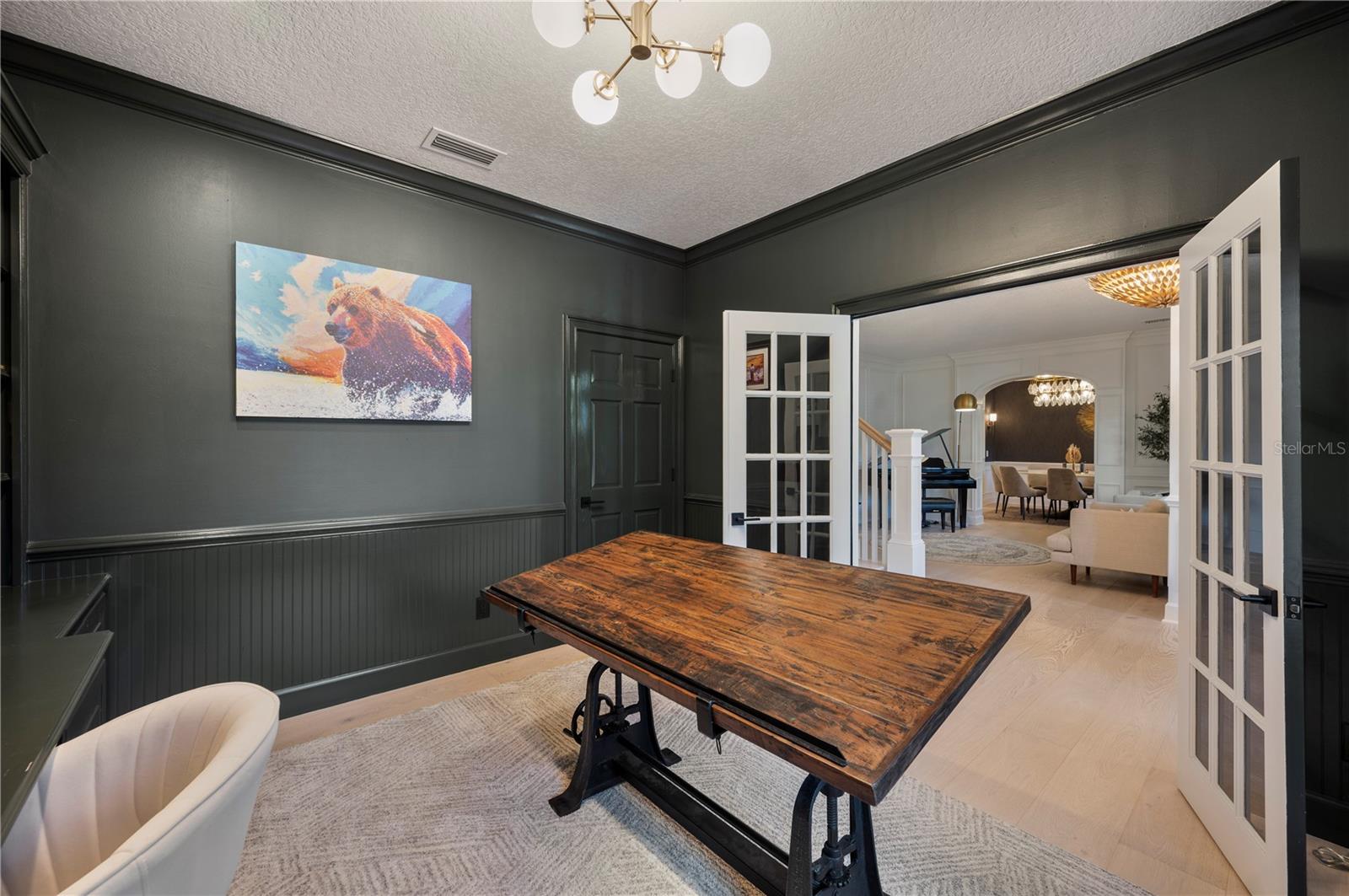 Image 19 of 93 For 1909 New Jersey Road