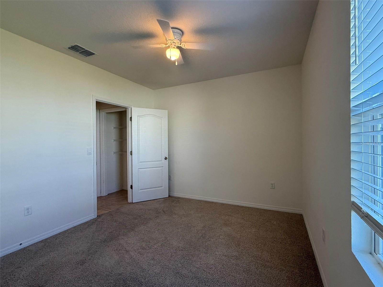 Image 13 of 38 For 915 Waterfall Boulevard