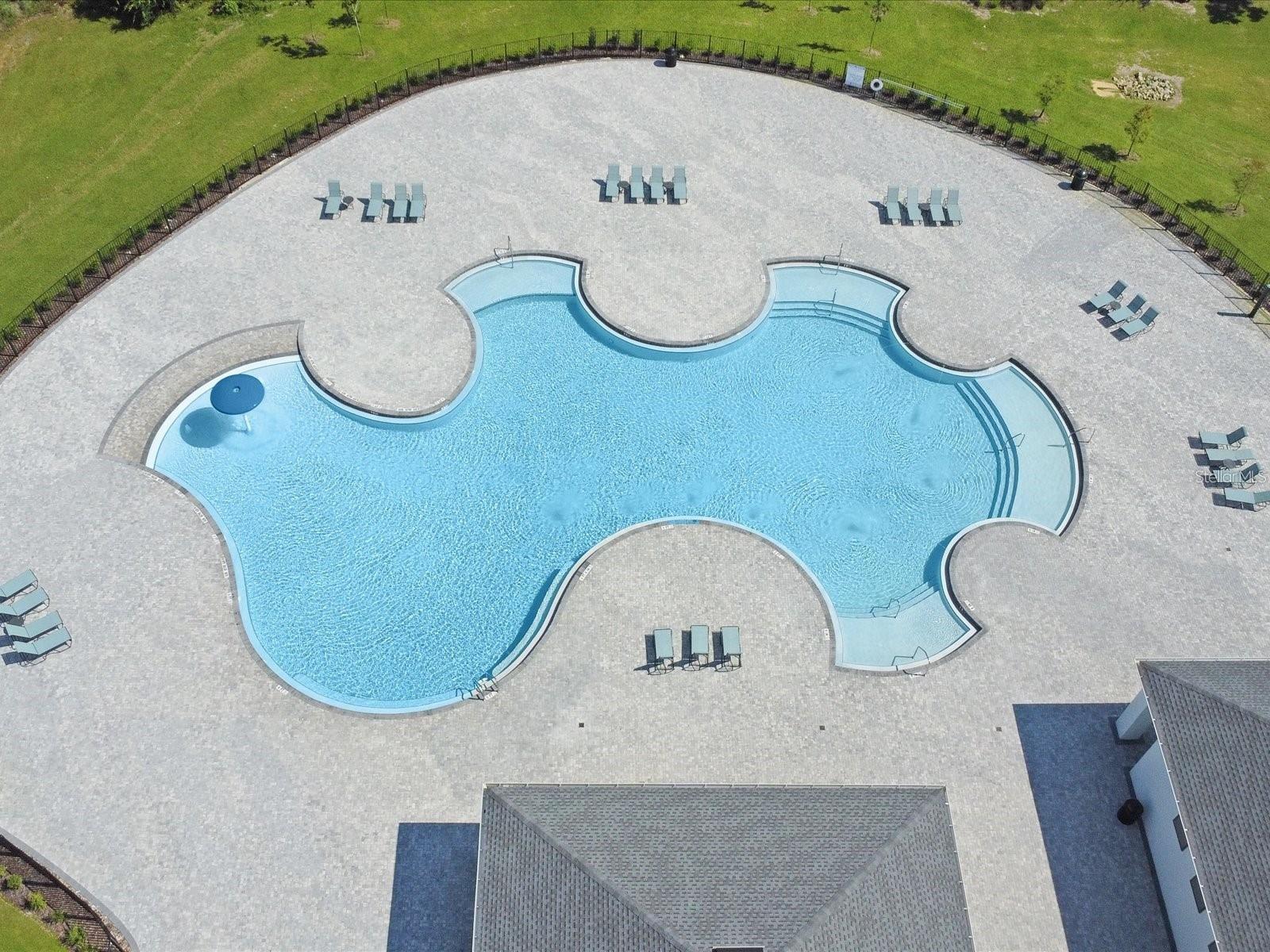 Image 35 of 38 For 915 Waterfall Boulevard