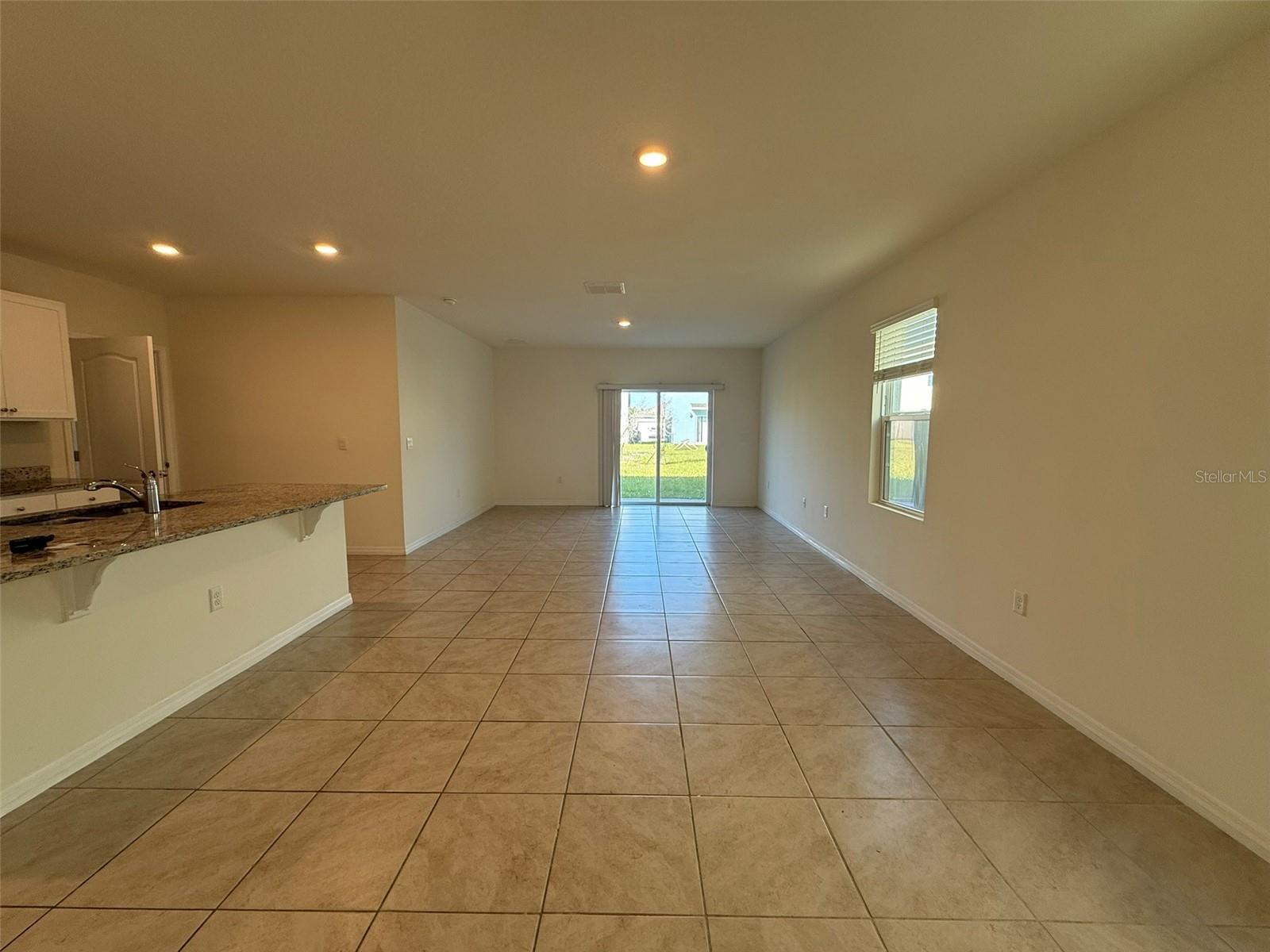 Image 6 of 38 For 915 Waterfall Boulevard