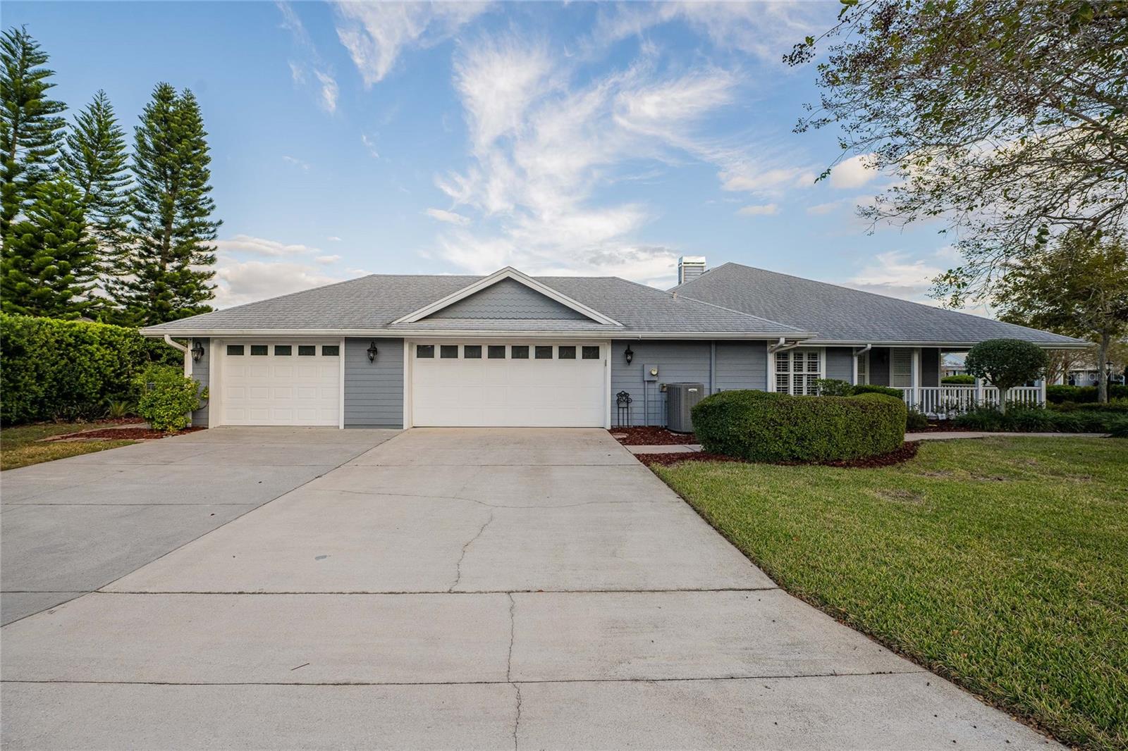 Image 11 of 52 For 5564 Summerland Hills Circle 0