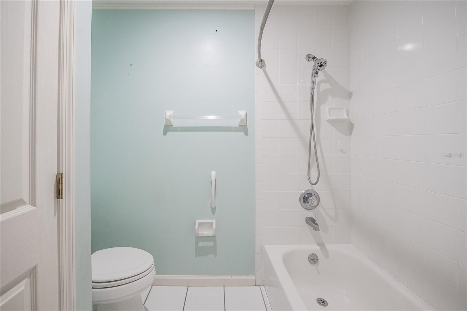 Image 30 of 52 For 5564 Summerland Hills Circle 0