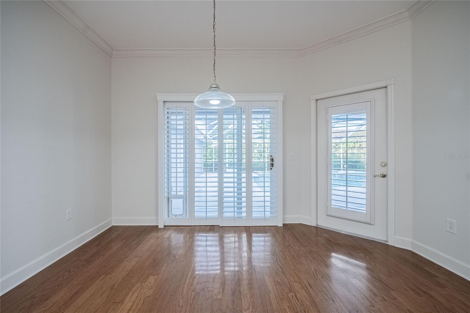 Image 34 of 52 For 5564 Summerland Hills Circle 0