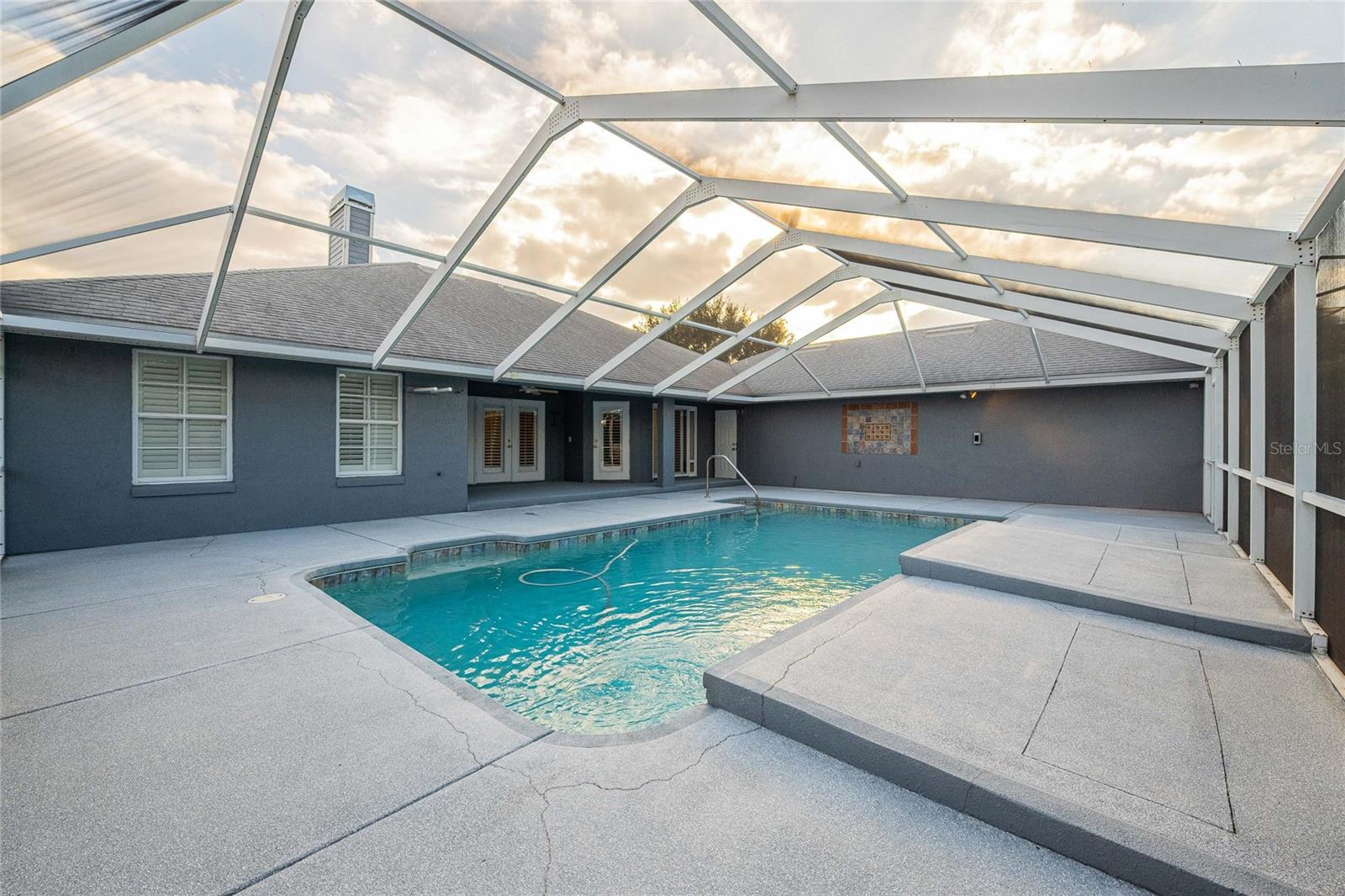 Image 6 of 52 For 5564 Summerland Hills Circle 0