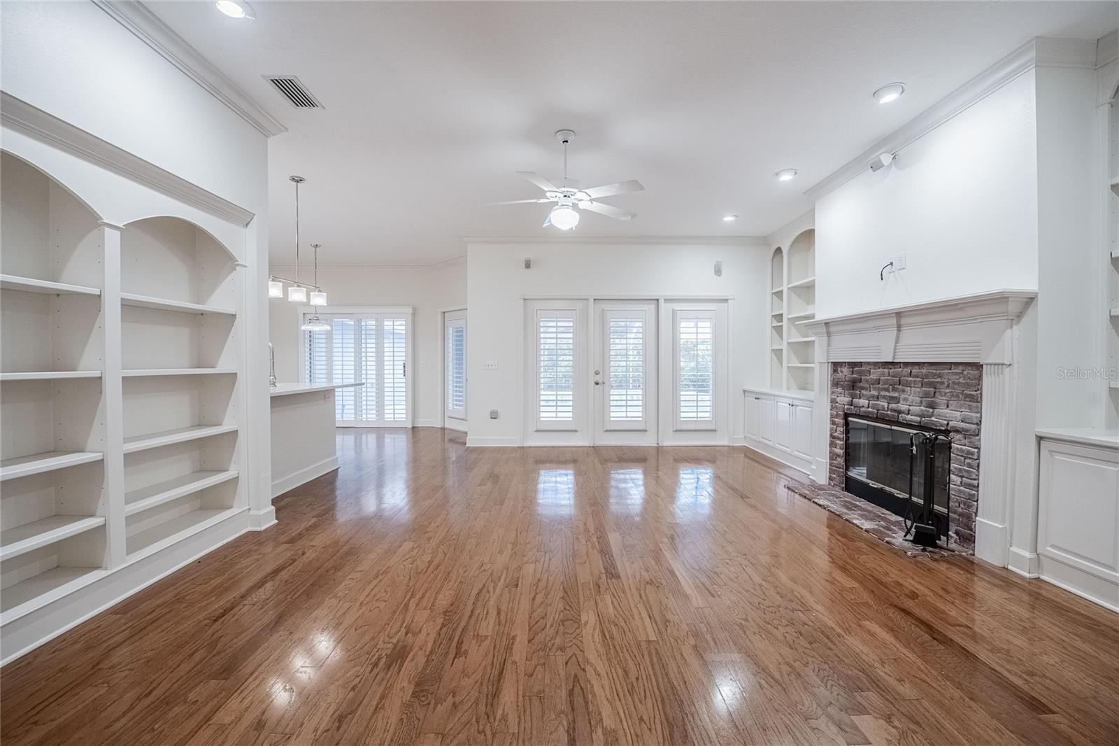 Image 9 of 52 For 5564 Summerland Hills Circle 0