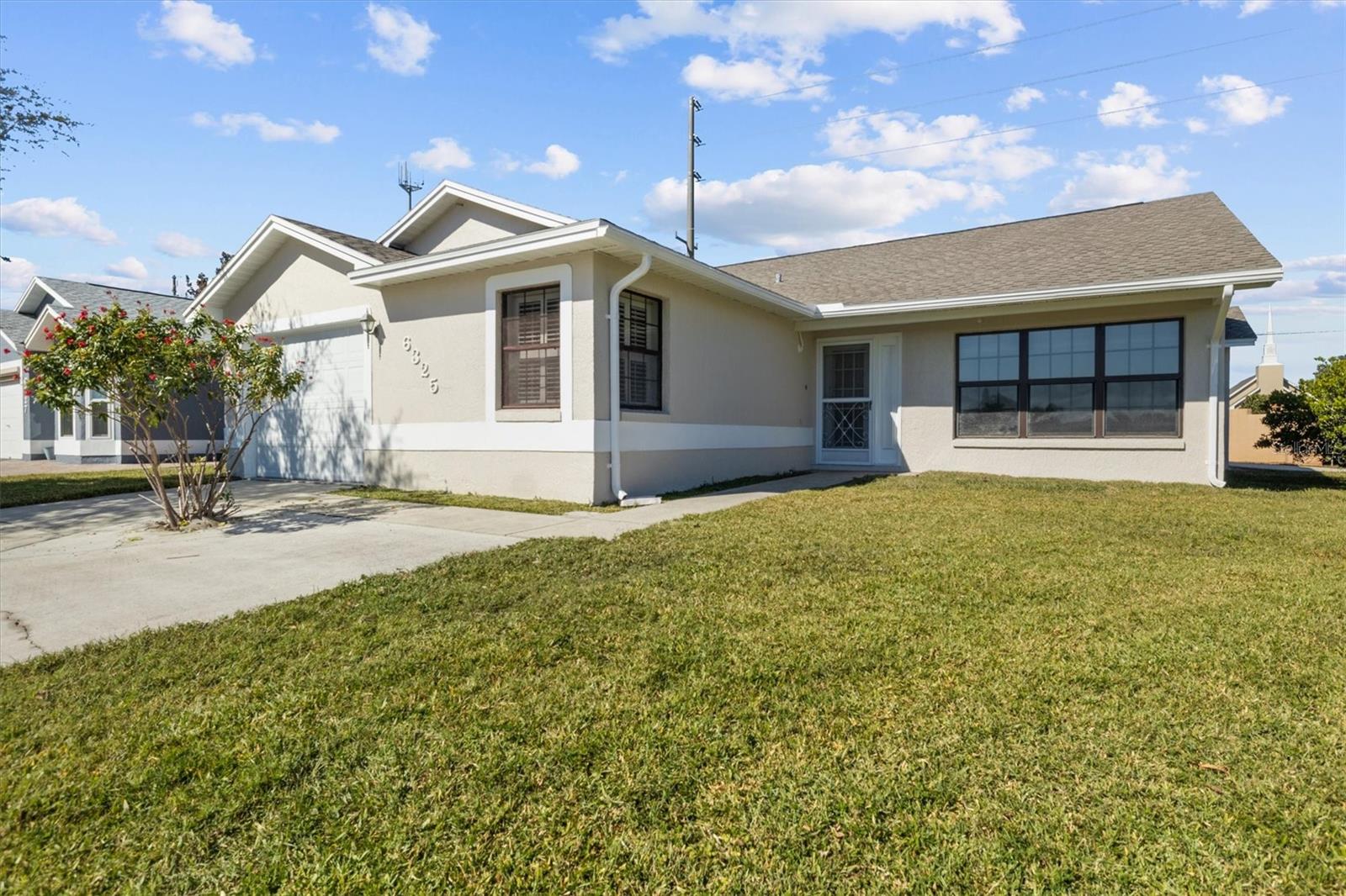 Listing photo id 24 for 6325 Egret Drive