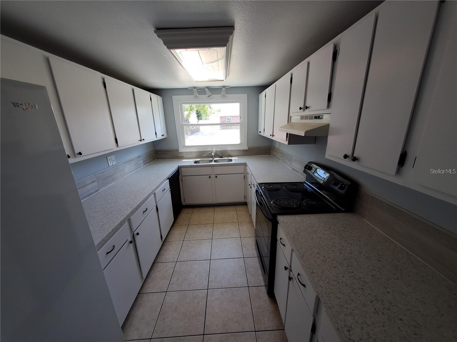 Image 3 of 10 For 2170 Sylvester Road