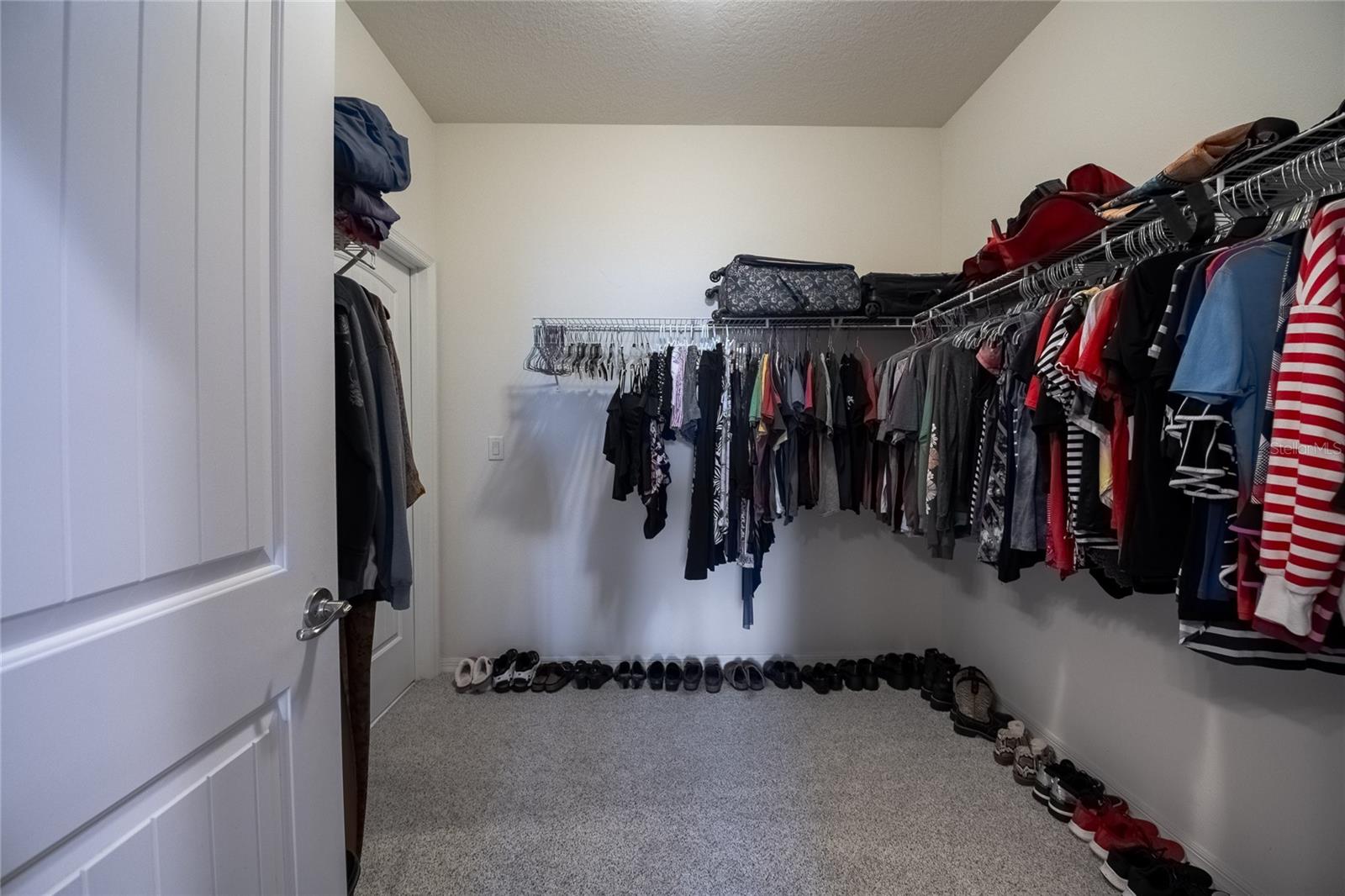 Image 12 of 52 For 2667 Canyon Crest Drive