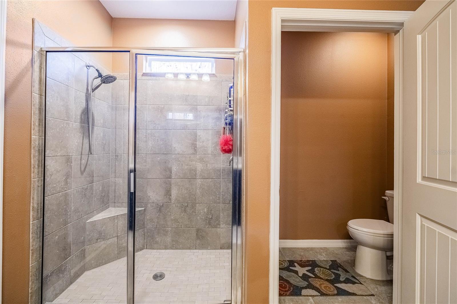 Image 14 of 52 For 2667 Canyon Crest Drive