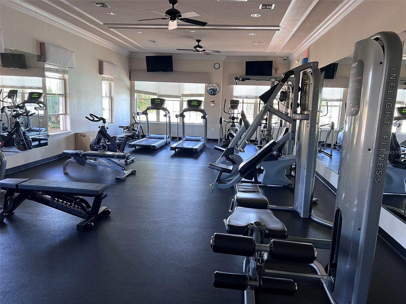 Image 51 of 52 For 2667 Canyon Crest Drive