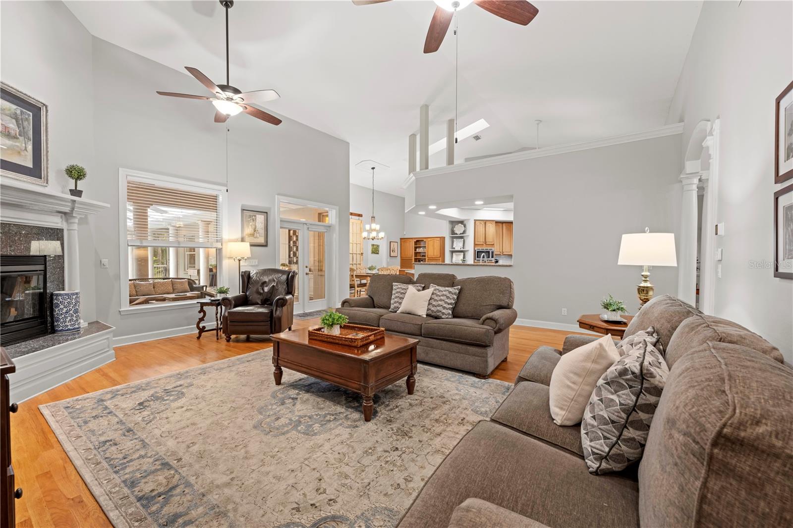 Listing photo id 11 for 23245 Croom Road