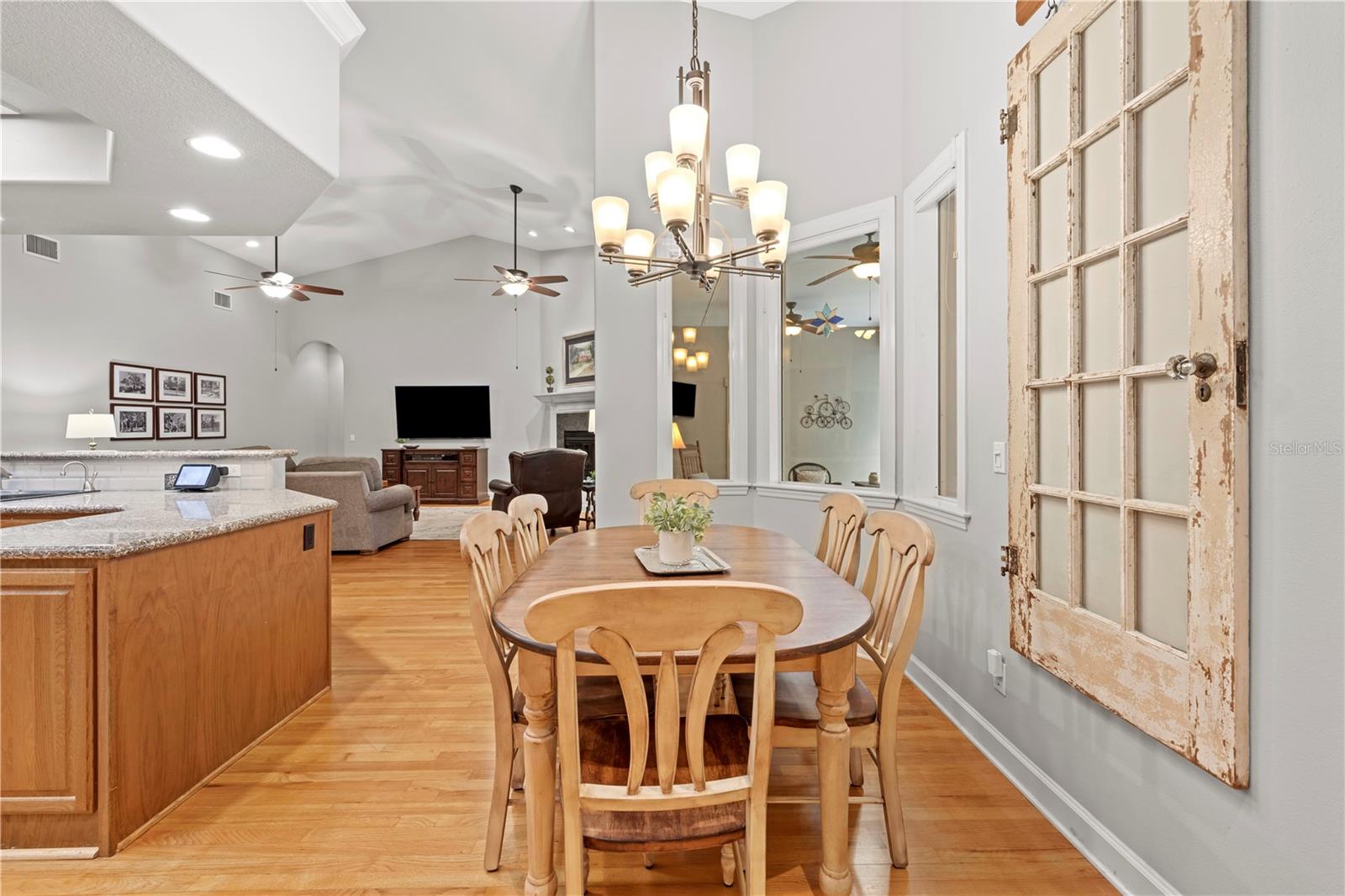 Listing photo id 19 for 23245 Croom Road