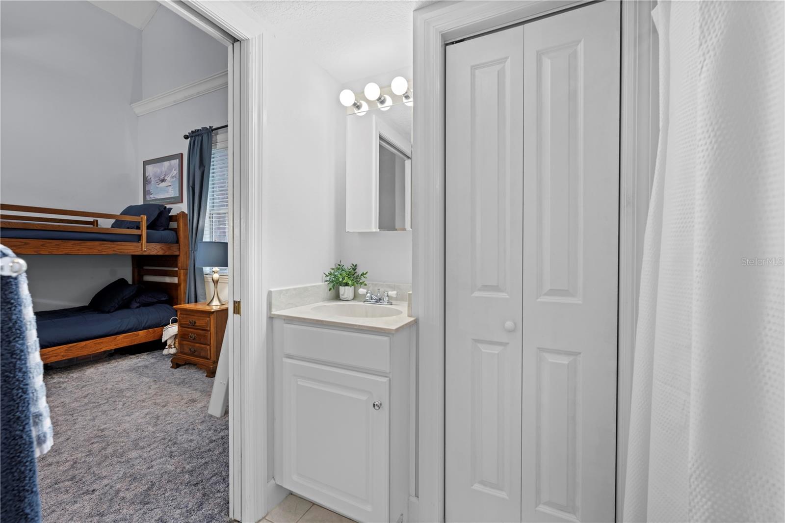 Listing photo id 37 for 23245 Croom Road