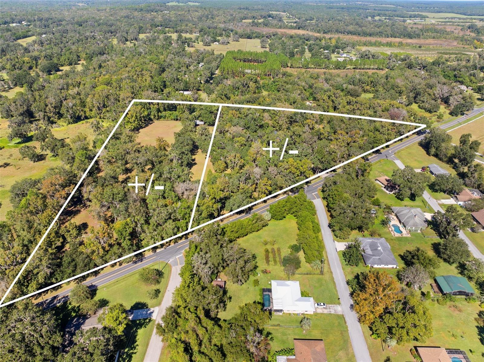 Listing photo id 3 for 23245 Croom Road