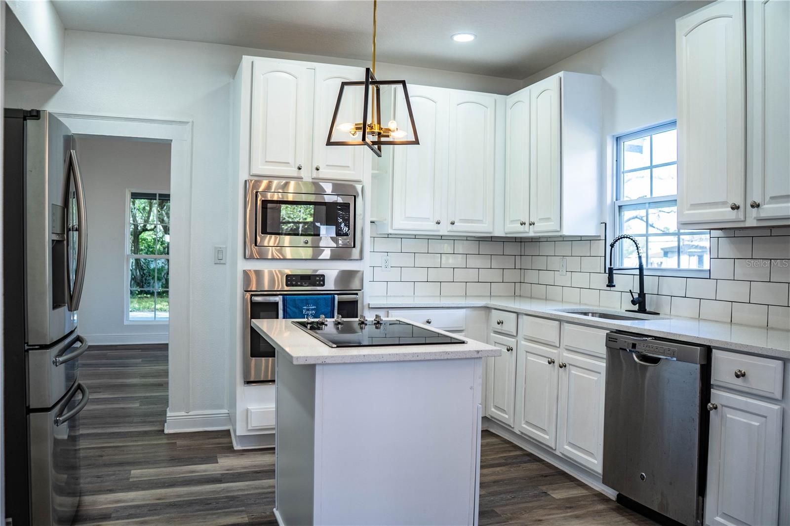 Image 13 of 83 For 3452 Old Tampa Highway