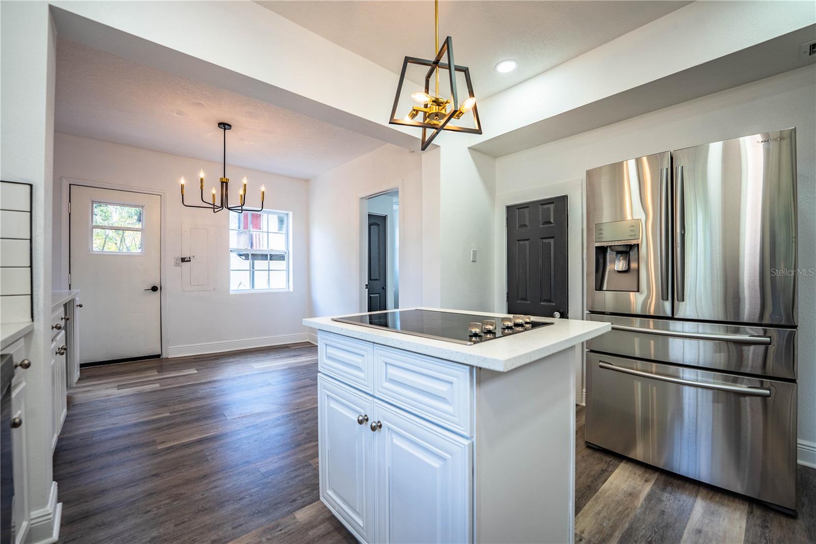 Image 15 of 83 For 3452 Old Tampa Highway