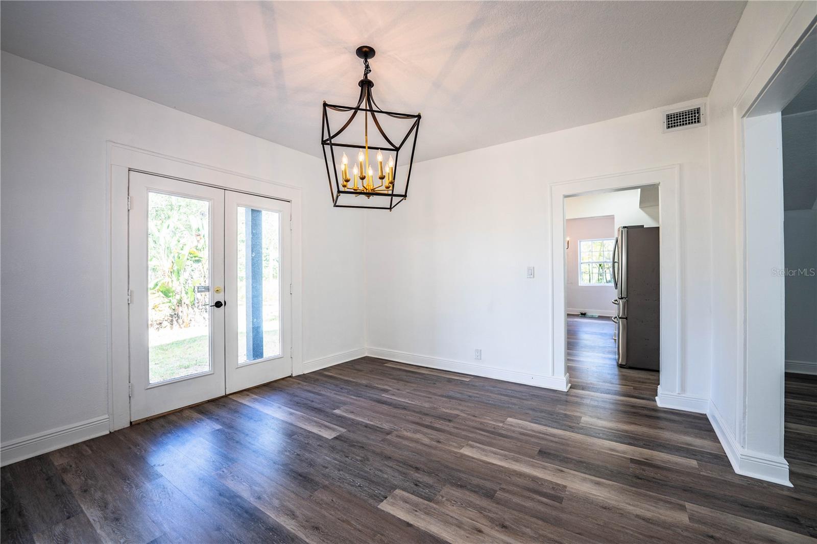 Image 29 of 83 For 3452 Old Tampa Highway