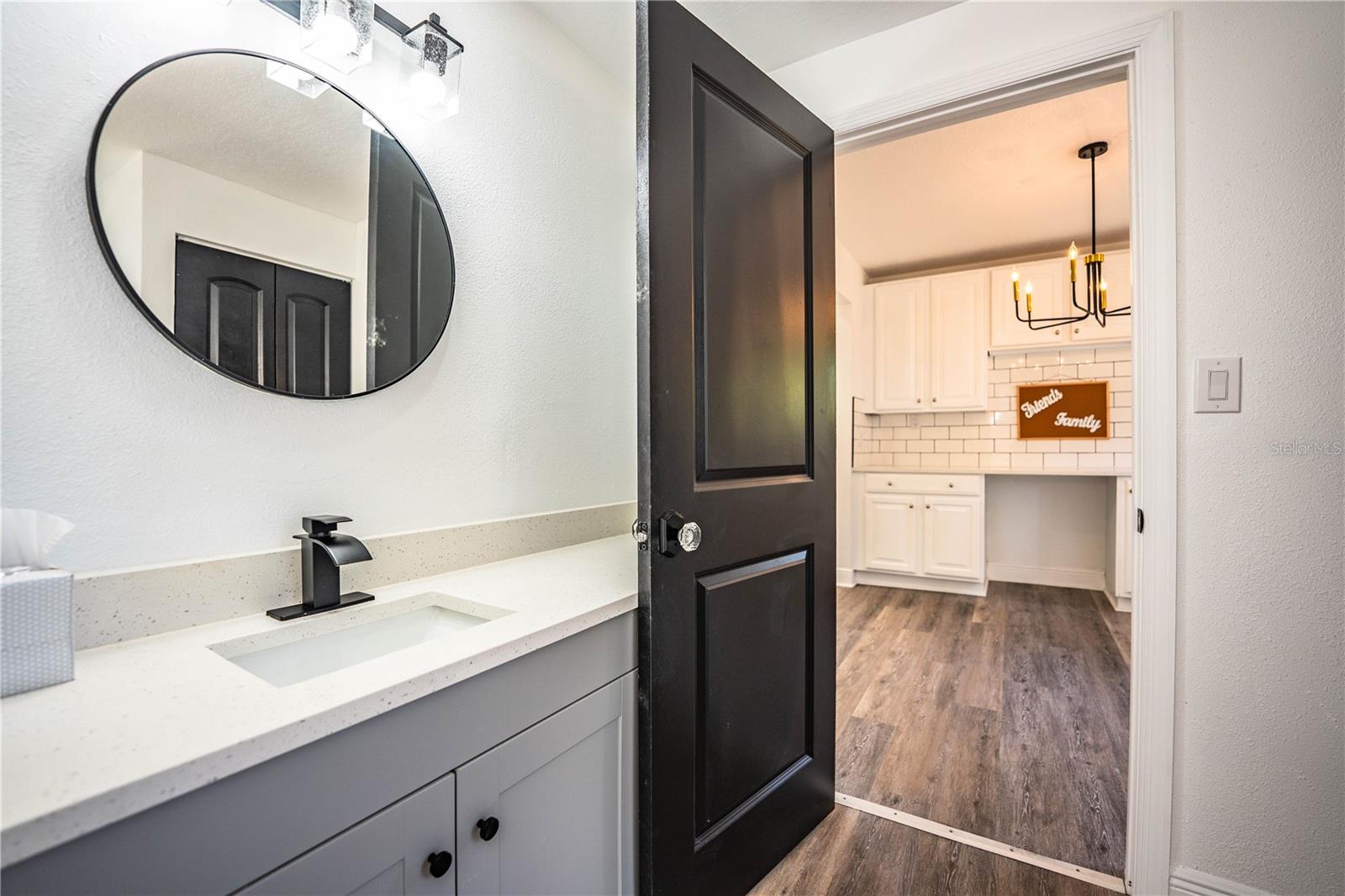 Image 36 of 83 For 3452 Old Tampa Highway