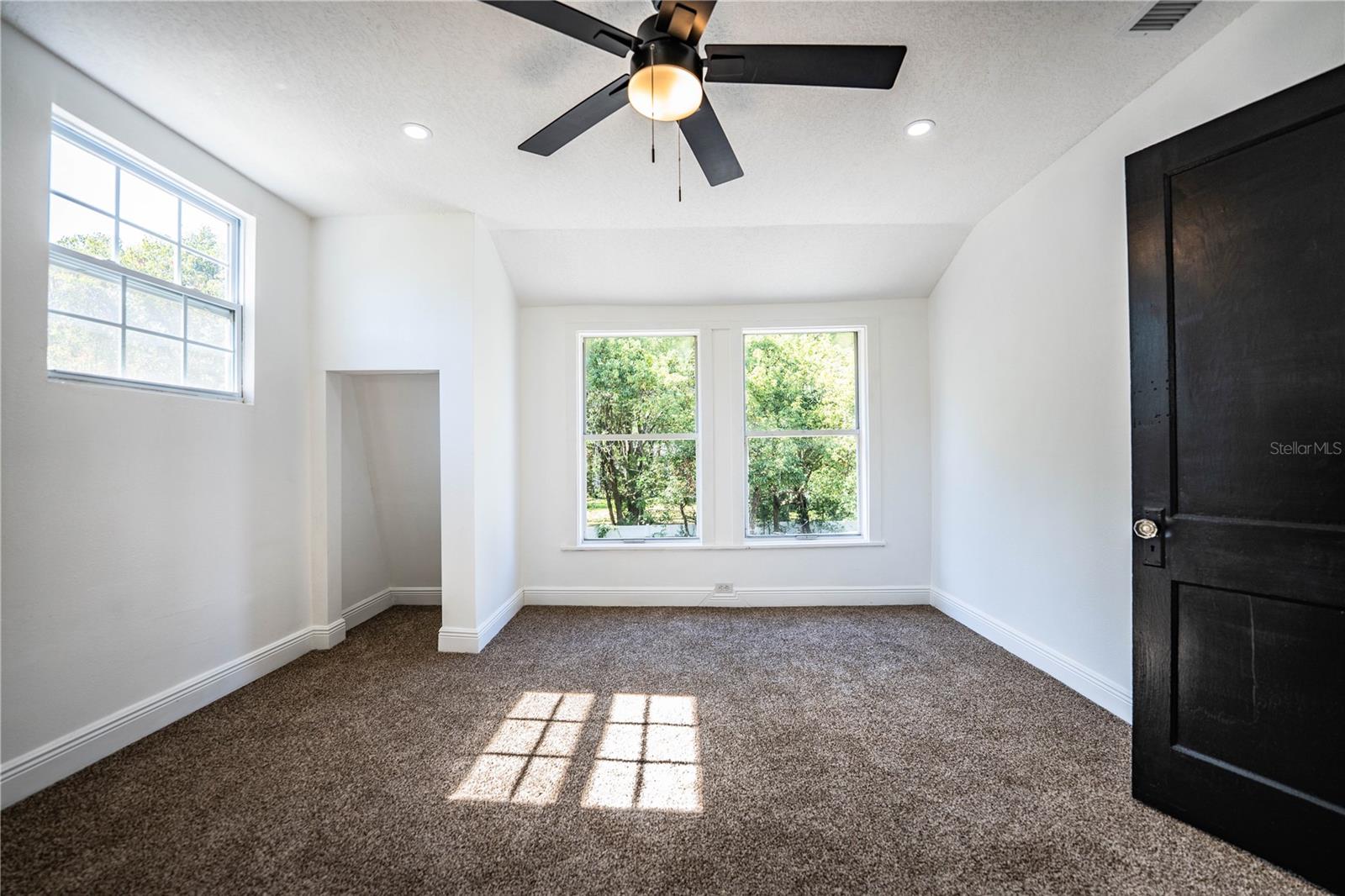 Image 47 of 83 For 3452 Old Tampa Highway