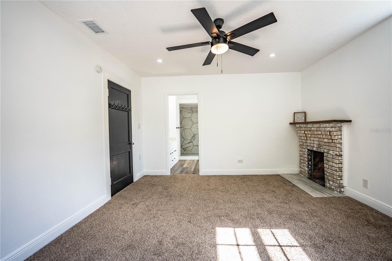 Image 49 of 83 For 3452 Old Tampa Highway