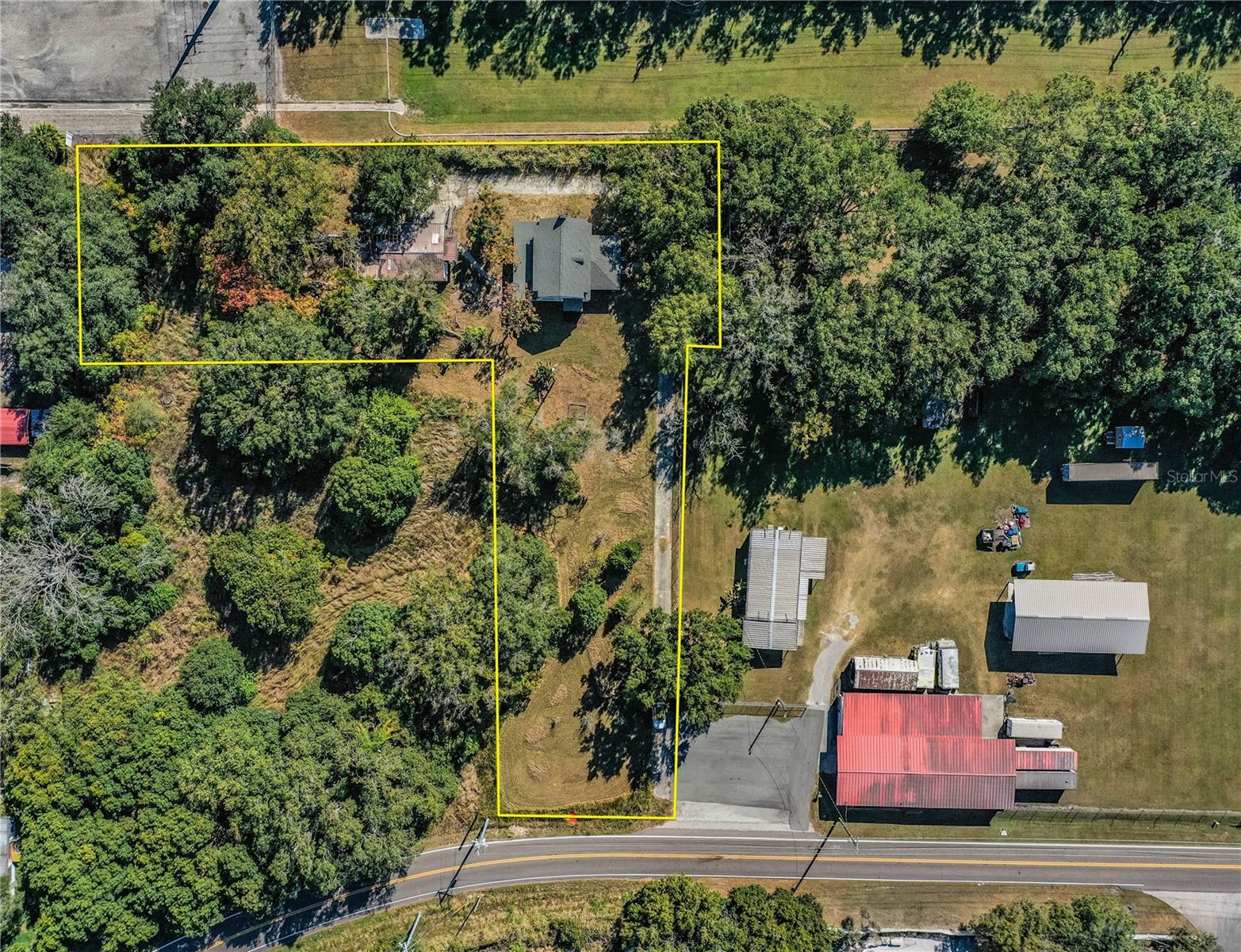 Image 5 of 83 For 3452 Old Tampa Highway