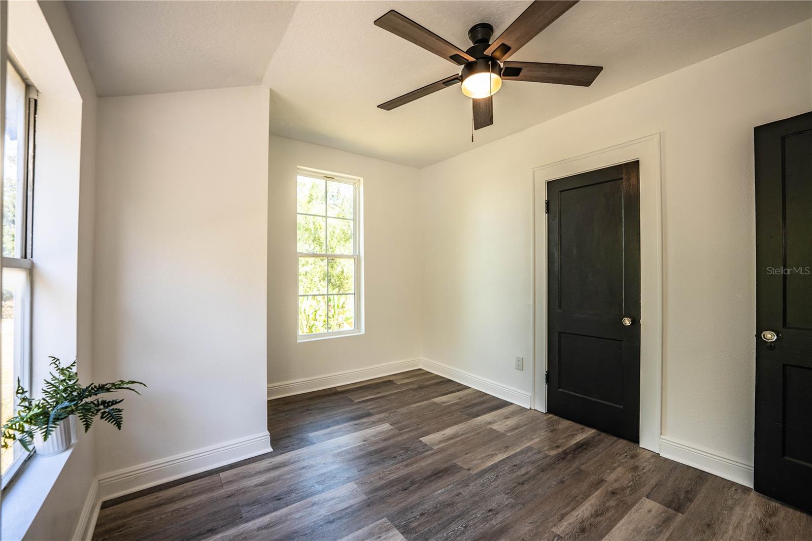 Image 64 of 83 For 3452 Old Tampa Highway