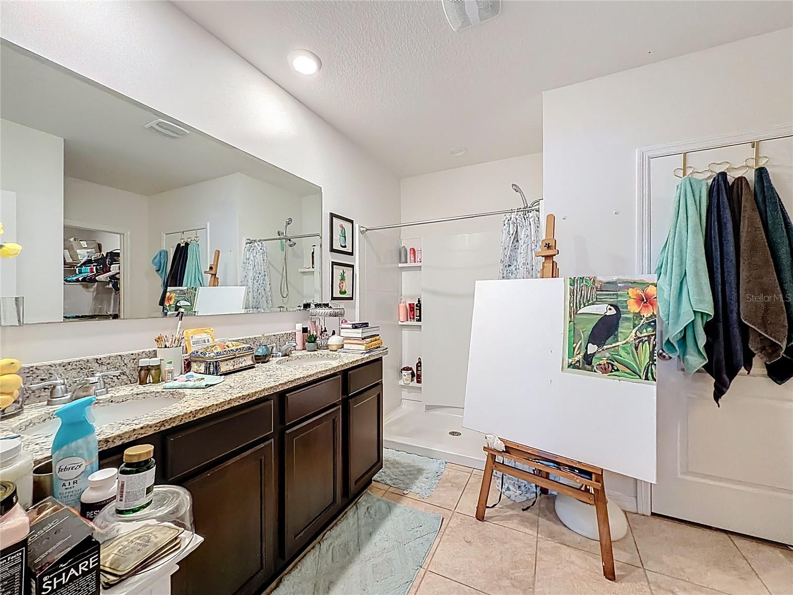 Image 25 of 49 For 2043 Blue Highland Dr