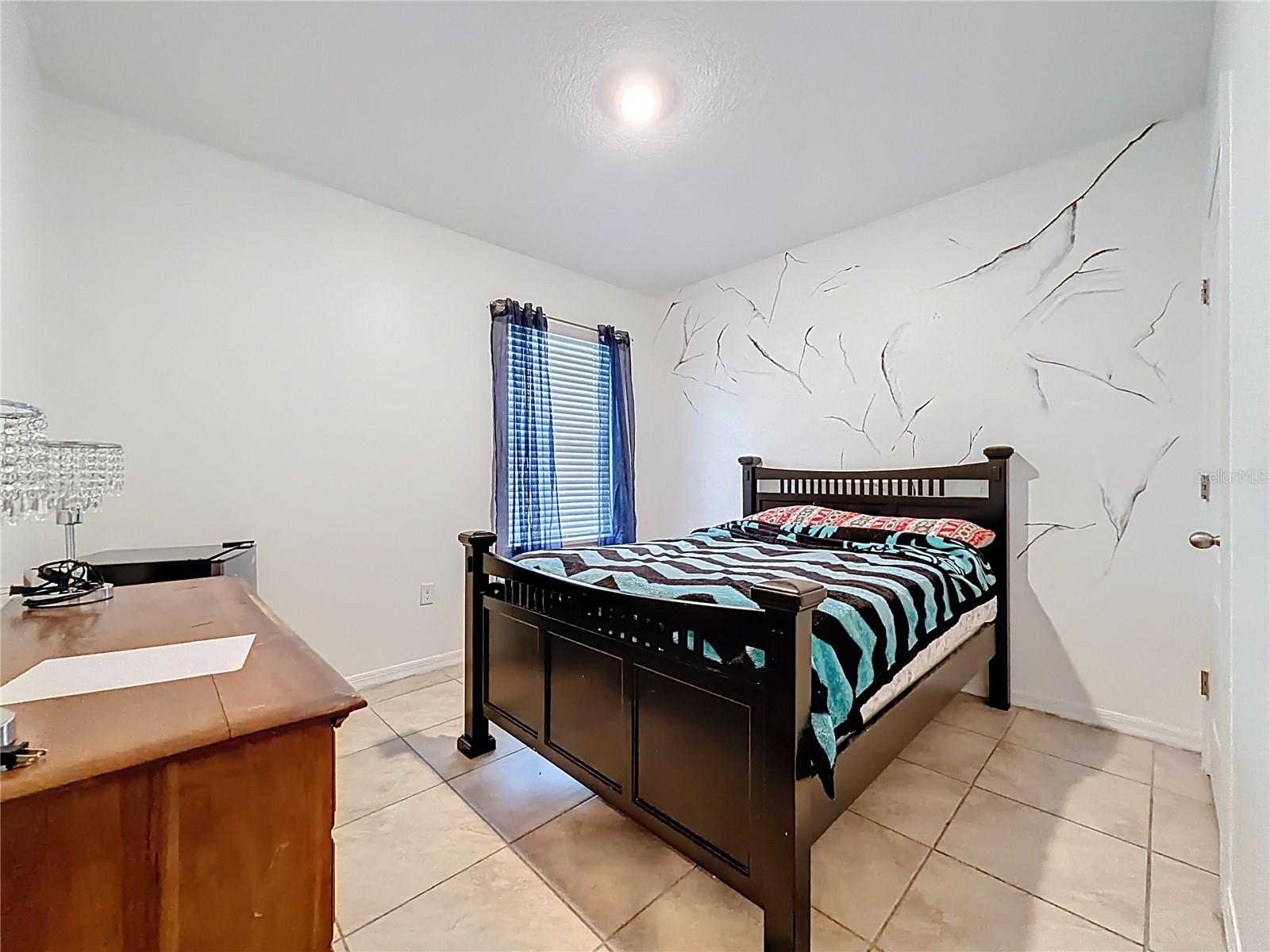 Image 30 of 49 For 2043 Blue Highland Dr