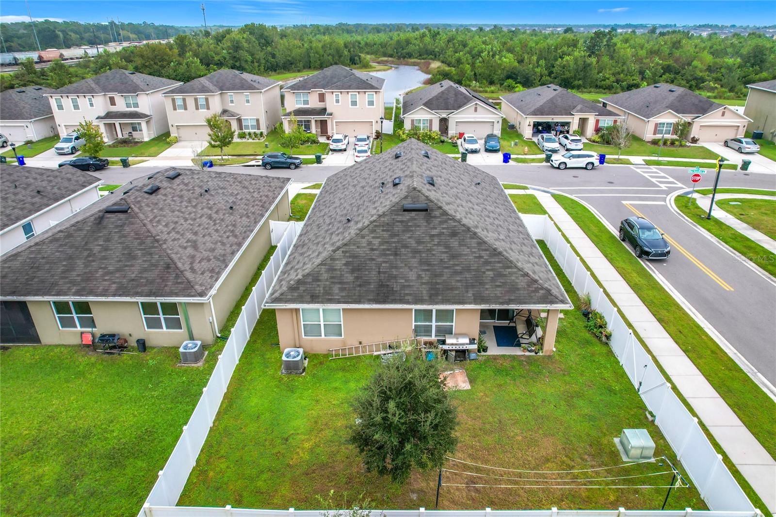 Image 42 of 49 For 2043 Blue Highland Dr