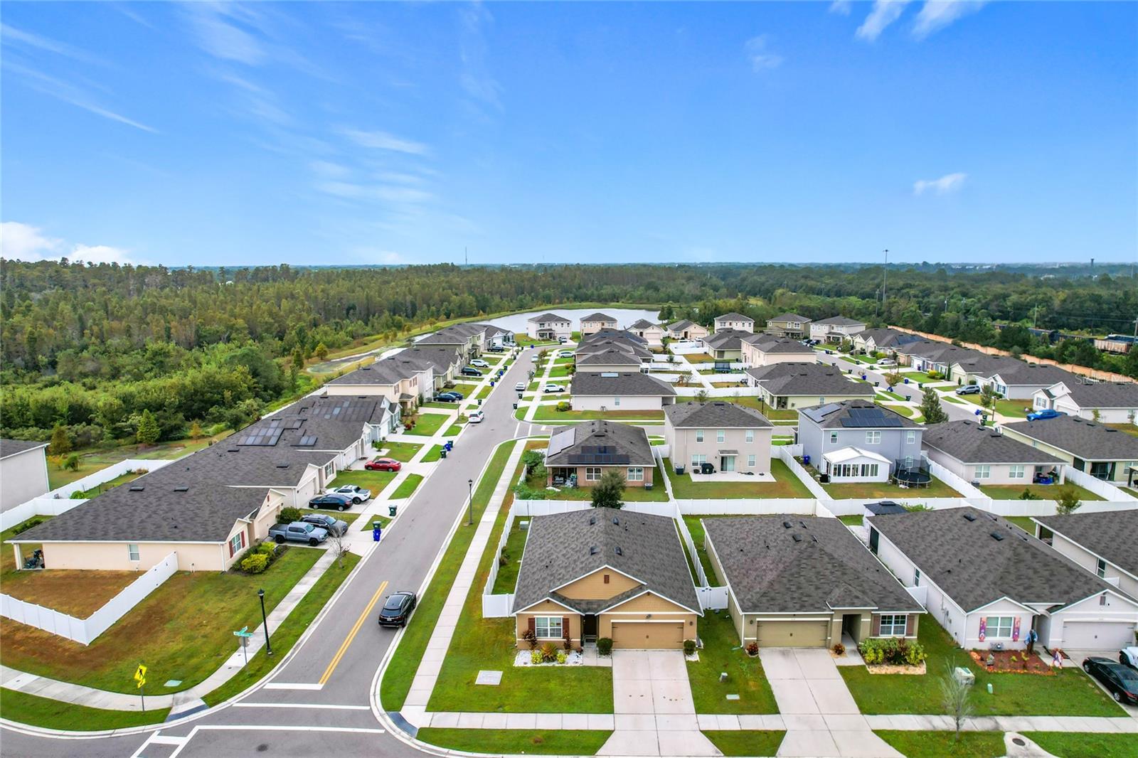 Image 6 of 49 For 2043 Blue Highland Dr