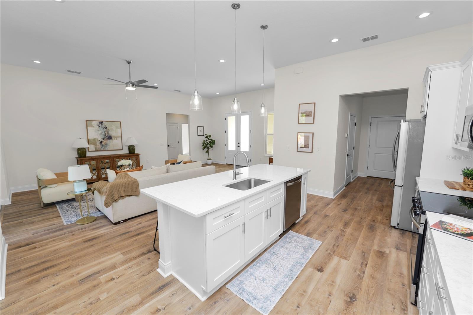 Image 20 of 60 For 4300 Cremona Drive