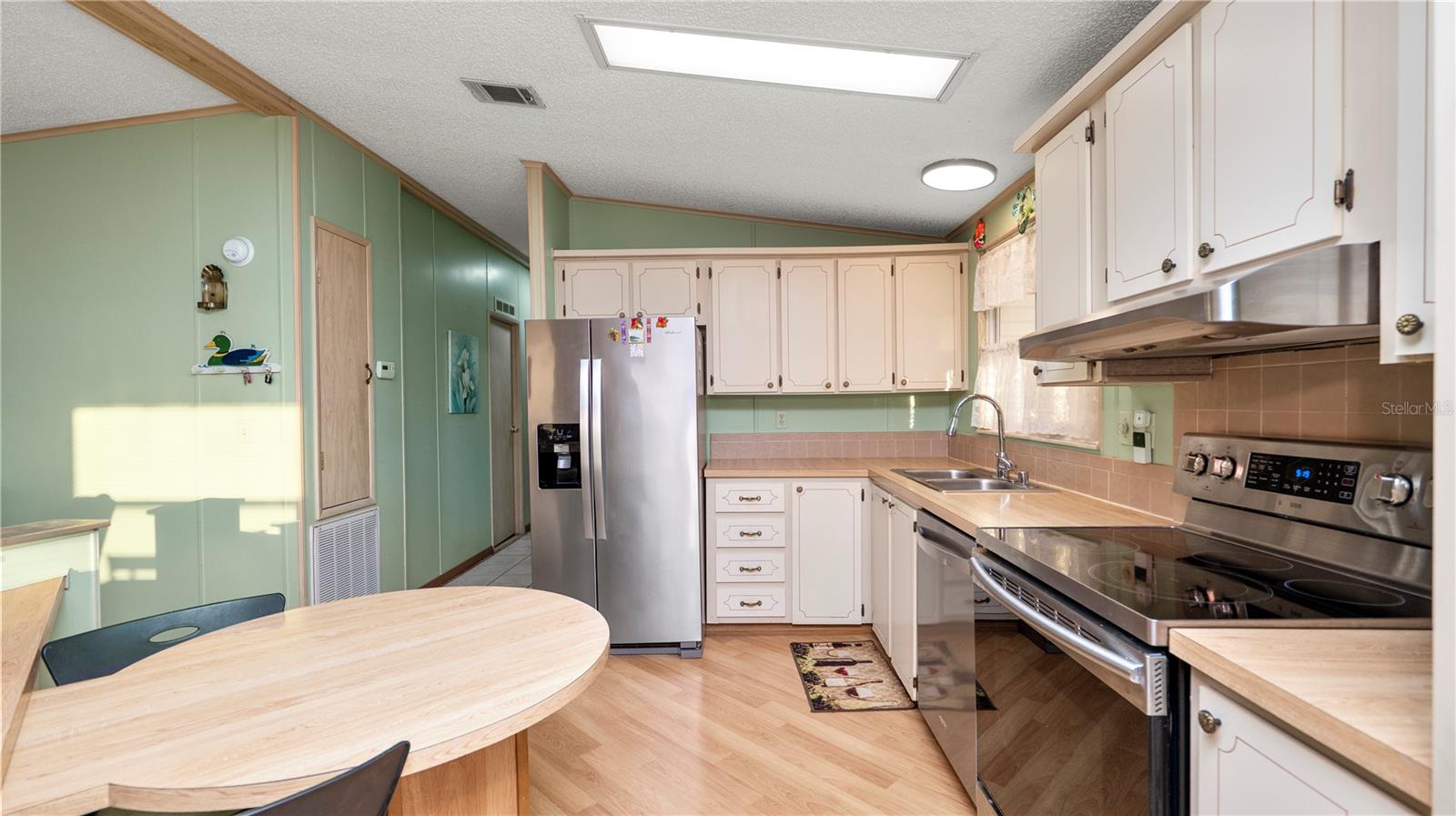 Image 12 of 47 For 5027 Forest Crest Drive