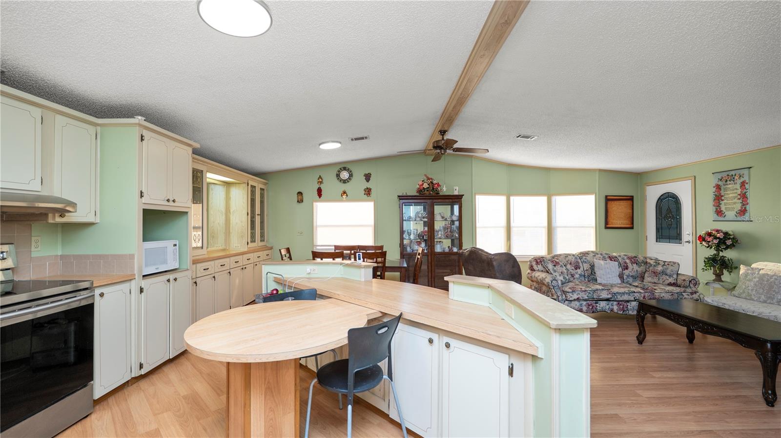 Image 14 of 47 For 5027 Forest Crest Drive