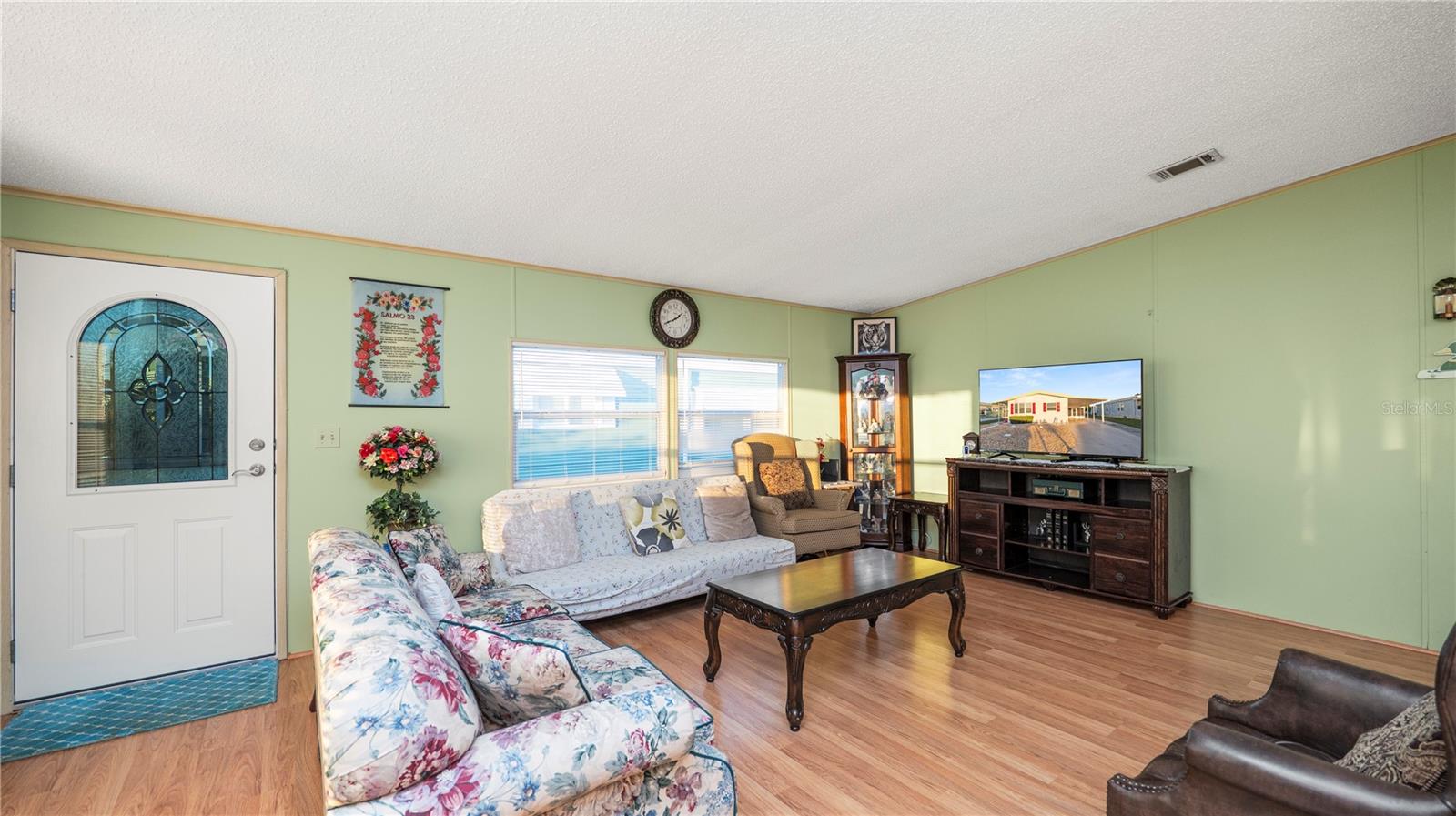 Image 17 of 47 For 5027 Forest Crest Drive