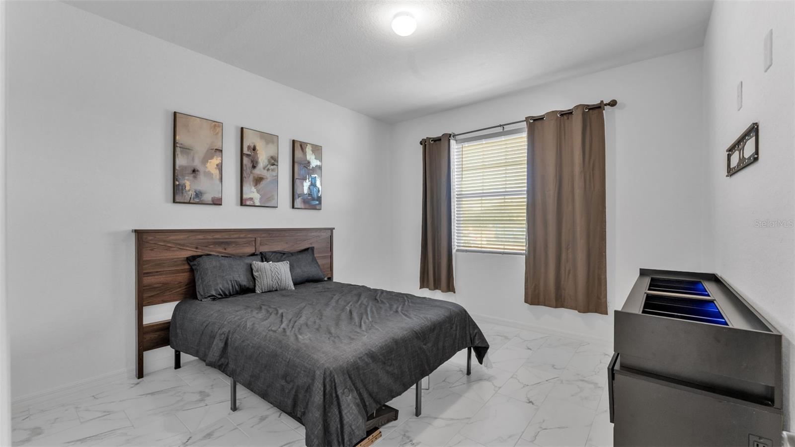 Image 47 of 62 For 1029 Bergamot Drive