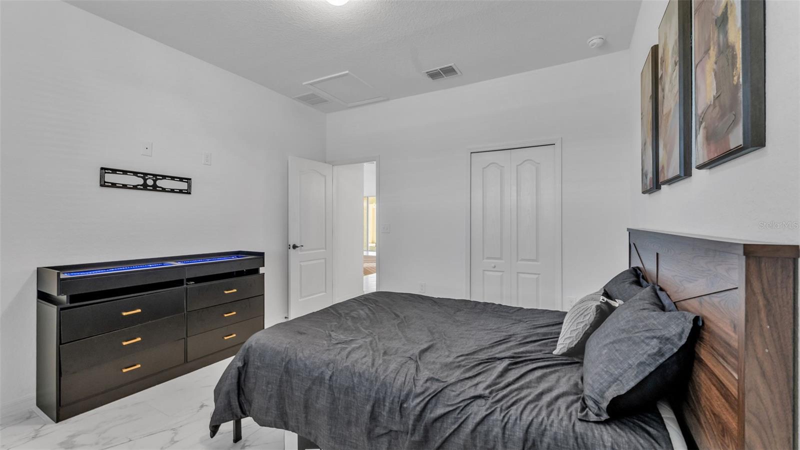 Image 48 of 62 For 1029 Bergamot Drive