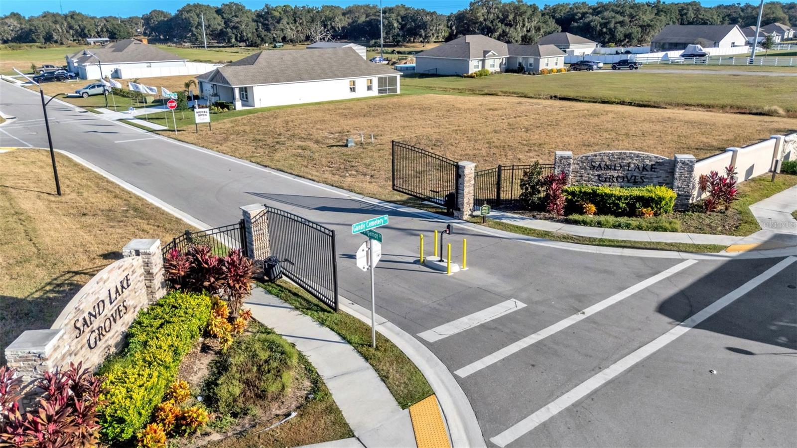 Image 5 of 62 For 1029 Bergamot Drive