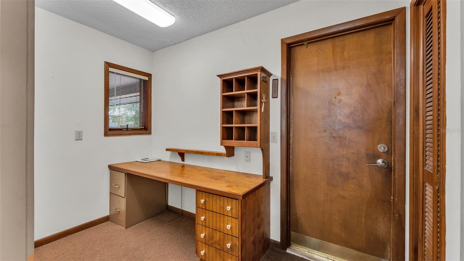 Image 16 of 62 For 952 Heron Circle