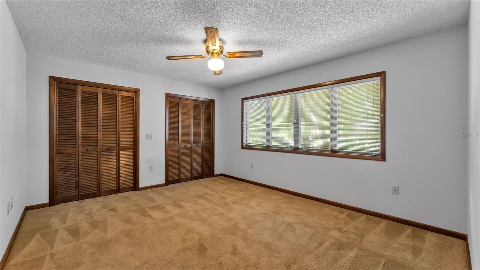 Image 24 of 62 For 952 Heron Circle