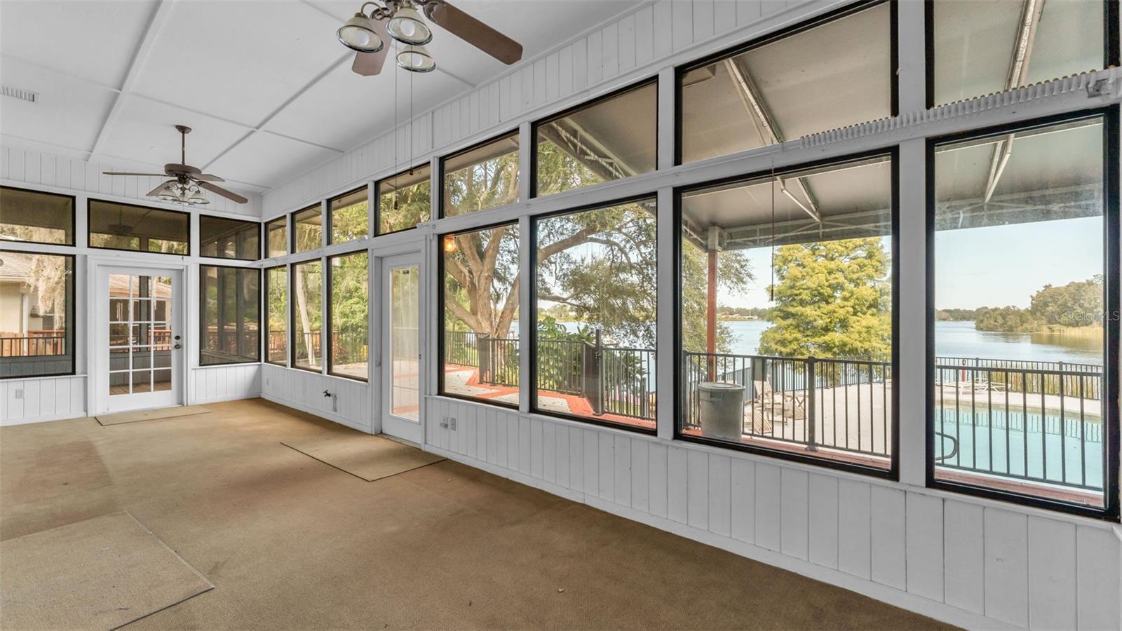 Image 40 of 62 For 952 Heron Circle