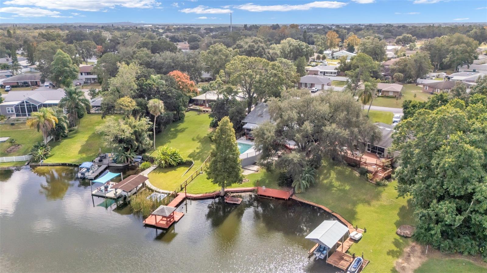 Image 60 of 62 For 952 Heron Circle