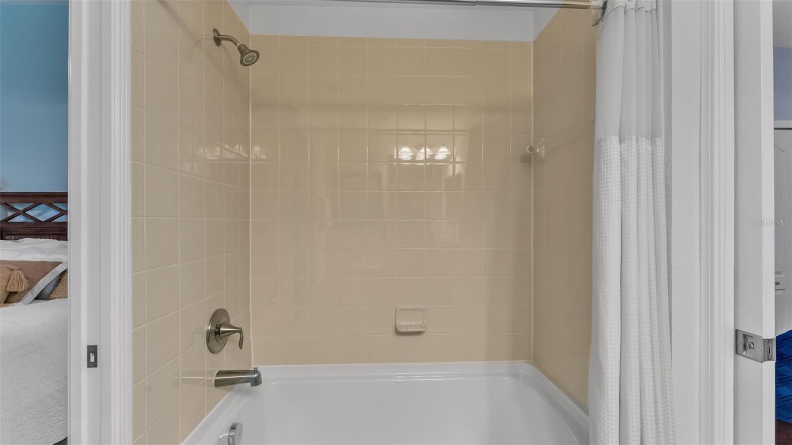 Image 54 of 80 For 4016 Carteret Drive