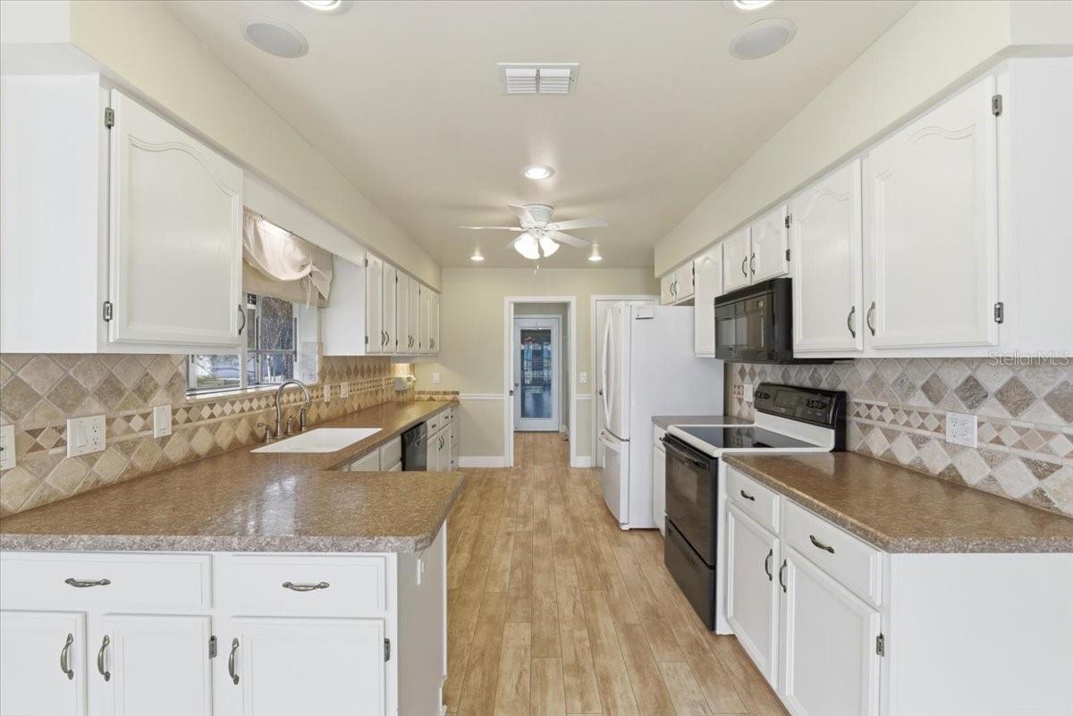 Image 5 of 56 For 3650 Wildcat Run