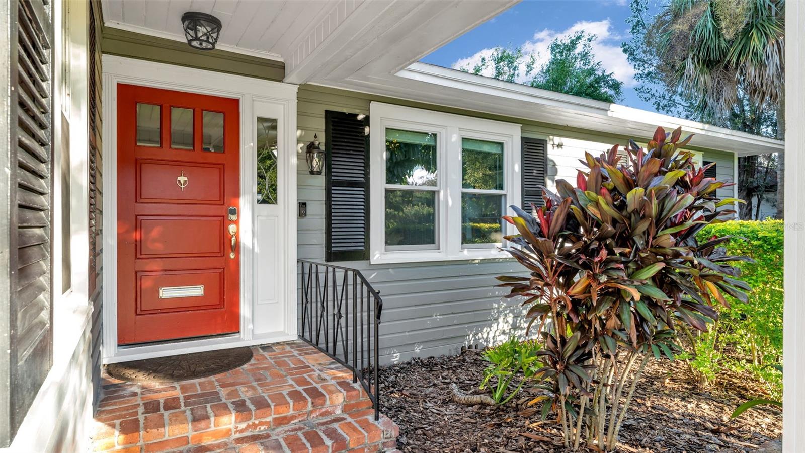 Image 2 of 47 For 2422 Coventry Ave