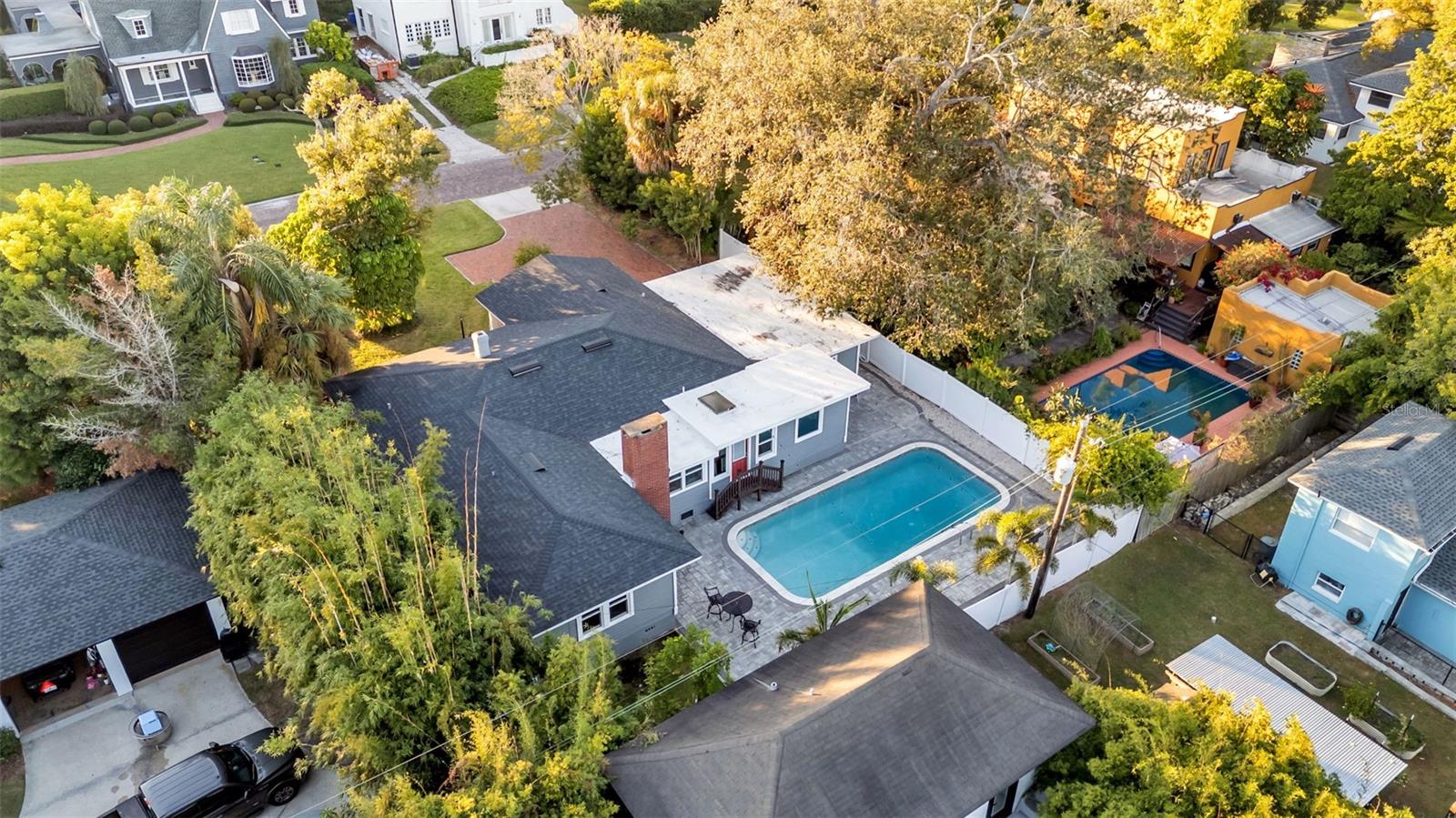 Image 48 of 54 For 2422 Coventry Ave